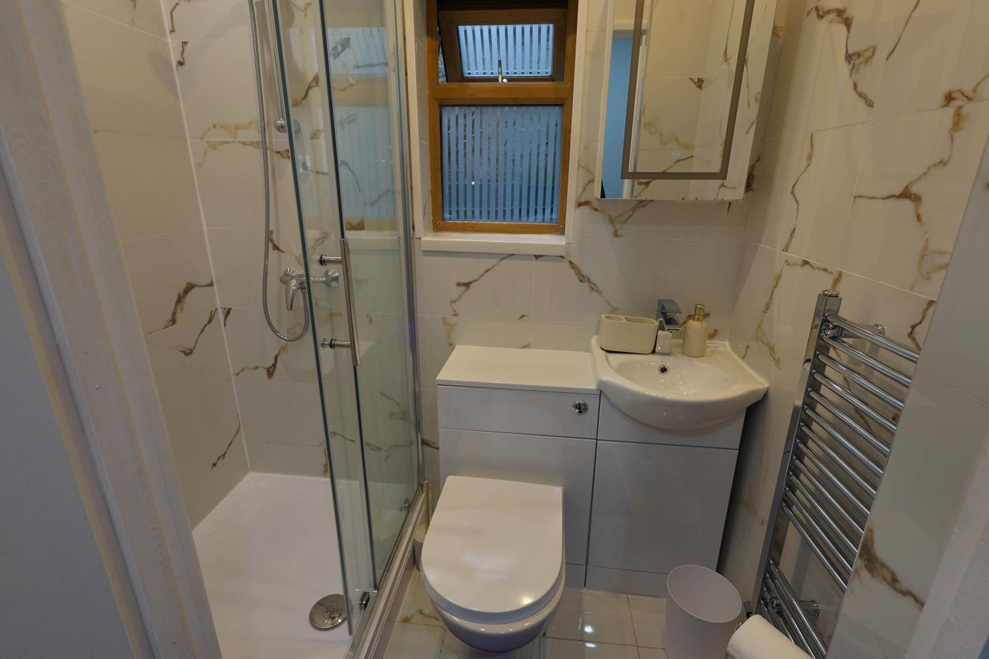 Stylish Apartment In City Centre - Walk Everywhere Cardiff Extérieur photo